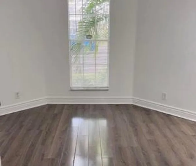 7640 Forest Green Ln #7640 — Photo 7