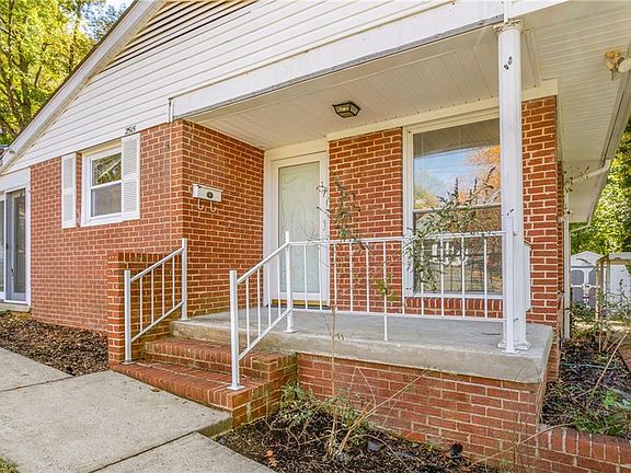 4th image of 2515 Fry St