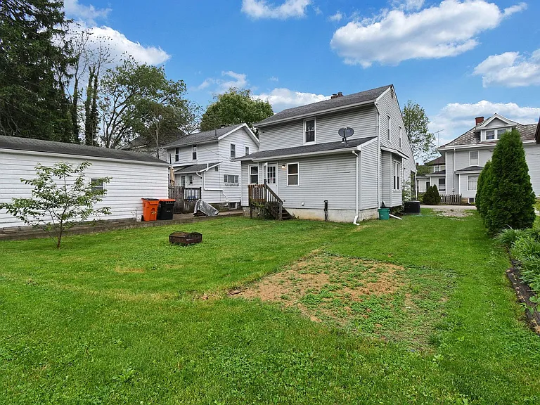 5 Cottage St — Photo 33