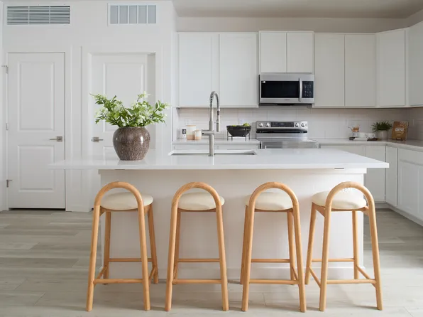 Riley Plan, Lyric at RidgeGate Condos