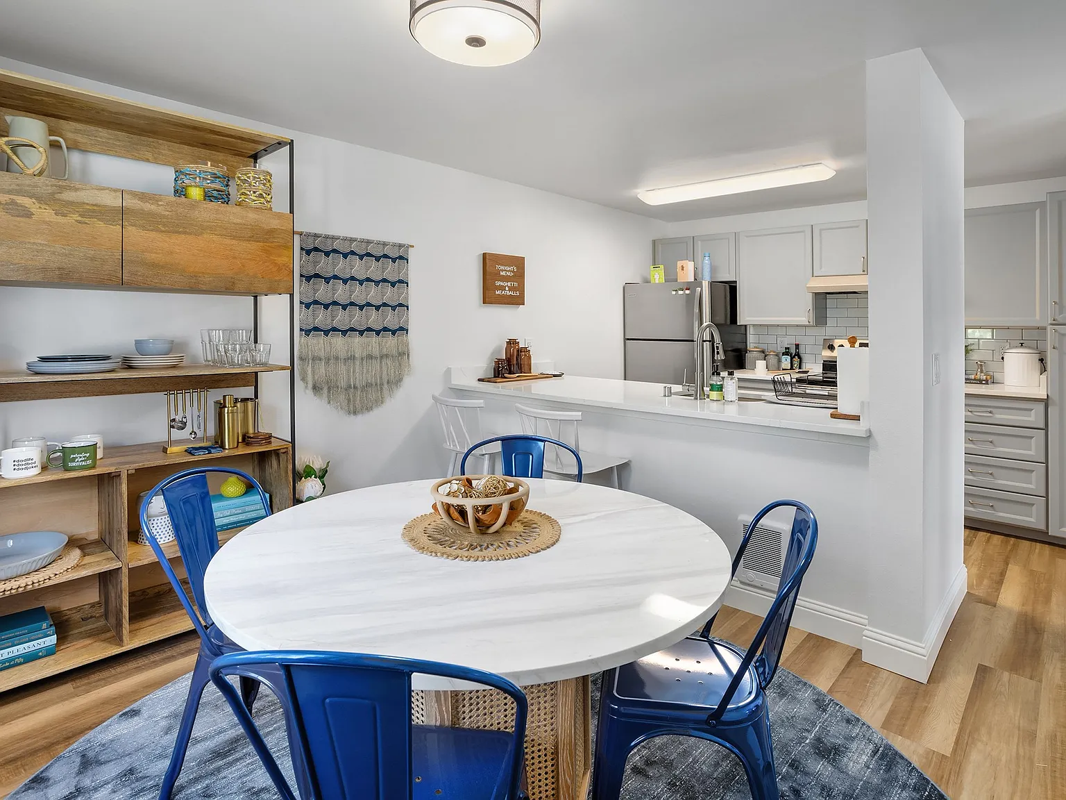 Dockside Apartments — Photo 4