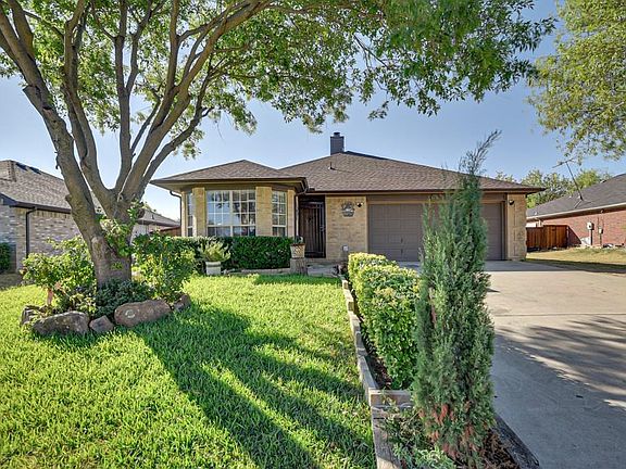 2nd image of 4642 Kingfisher Dr