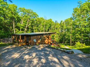 1011 Old Cottage Rd, Bracebridge, ON P1L1X3