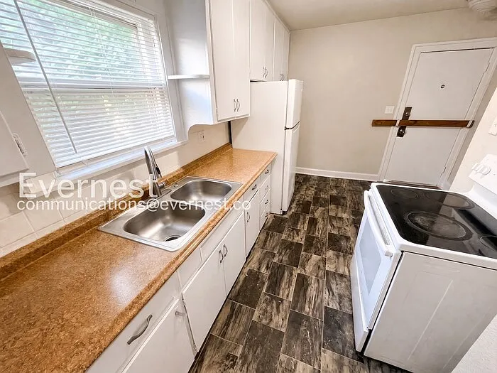 6019 Park Ave — Photo 24