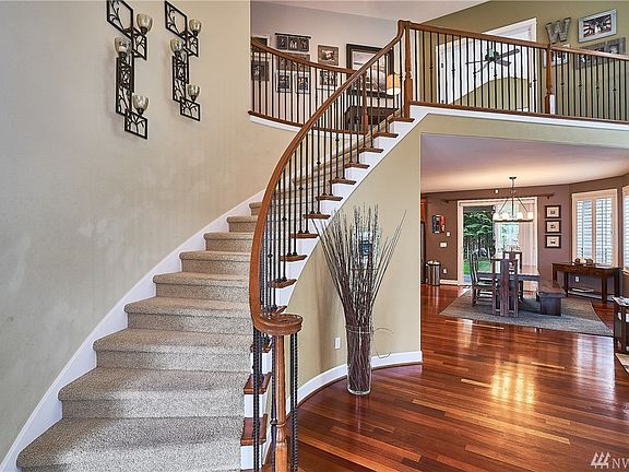3rd image of 26627 SE 276th St