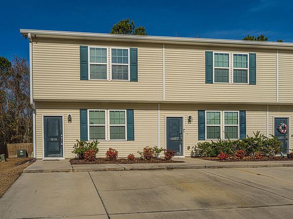 3rd image of 1076 Lexi Ct