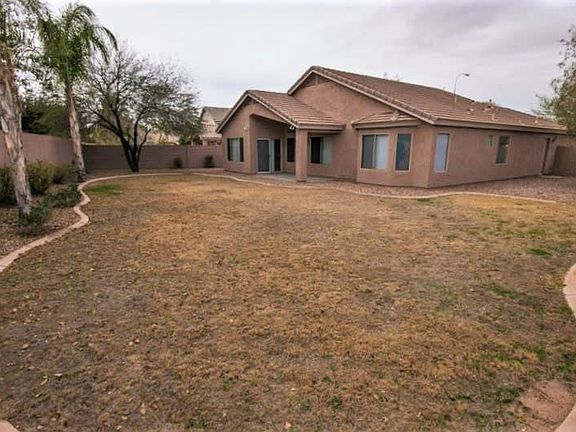 2nd image of 2443 E Torrey Pines Ln