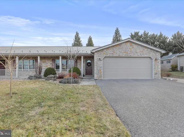 11400 Nicole Dr, Greencastle, PA 17225