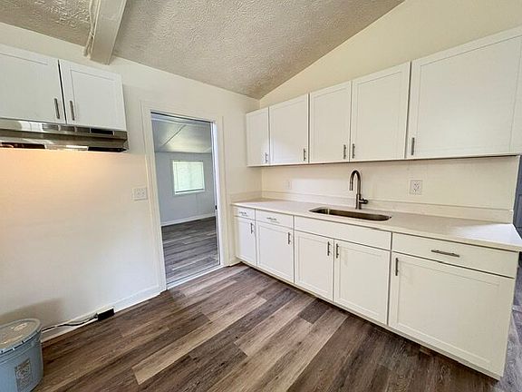 5th image of 3652 Grier Ave