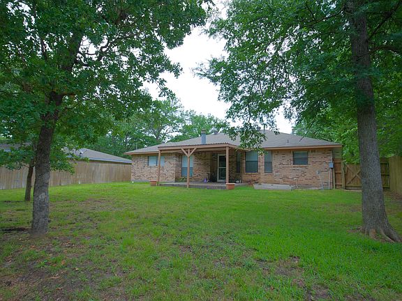 3rd image of 2605 Calico Ct