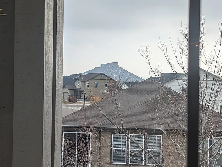 452 Black Feather Loop — Photo 11