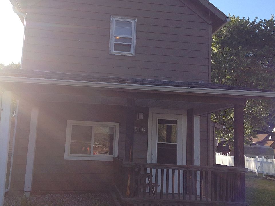 1st image of 318 Packer St
