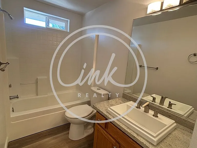 1327 E Marion Russell Dr — Photo 7