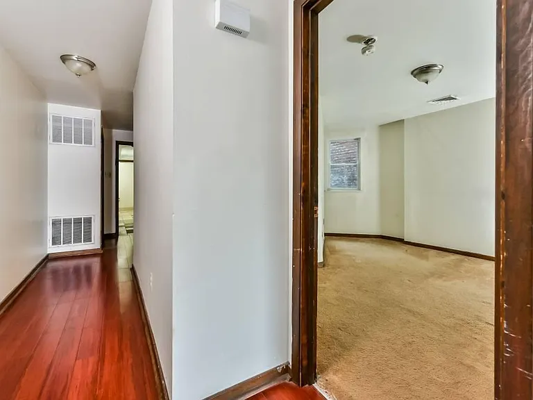 4519 Liberty Ave #2 — Photo 3