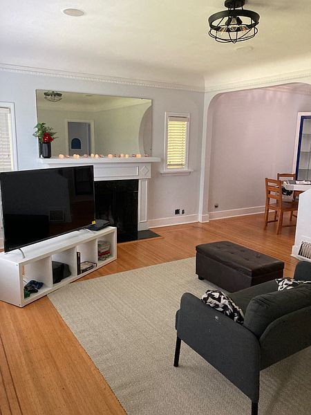 Vancouver House for rent - 2 Bedrooms — photo 4
