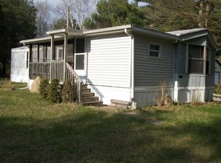 1216 N Huron View Rd, Port Sanilac, MI 48469