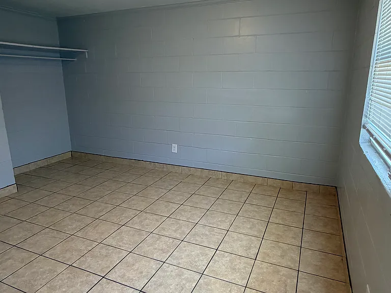 2451 Gervais St #A — Photo 16