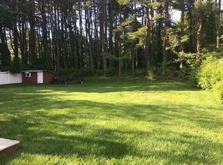 427 Plains Rd, Milford, CT 06461