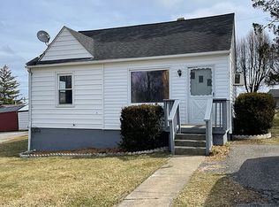 37 Lee Hy Ct, Christiansburg, VA 24073