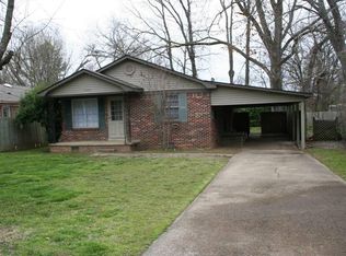 1535 Lewis Ave, Dyersburg, TN 38024