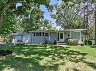 3177 Crest Rd, Cincinnati, OH 45251