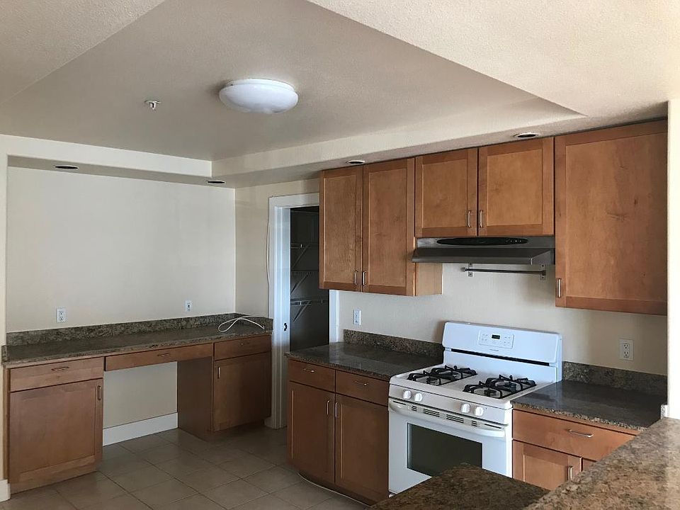 1st image of 4801 Balboa St #2