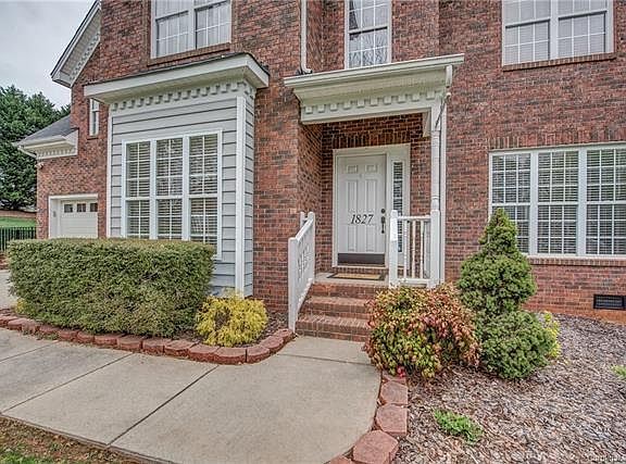 4th image of 1827 Abbotsford Ct