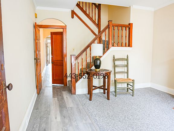 2nd image of 3015 Elliott St