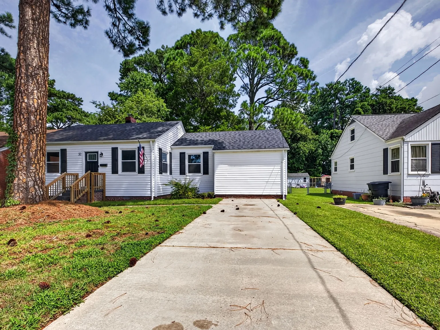 Greenbrier Rd, 31 - 1 — Photo 2