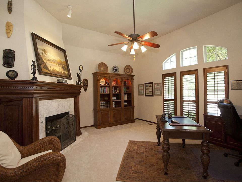 Office or Formal Living