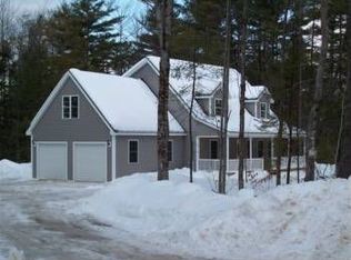 14 Hog Fat Hill Rd, Sebago, ME 04029