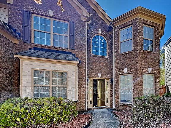 2nd image of 1338 Jameson Ln