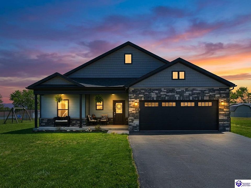 1st image of 75 Marian Ct