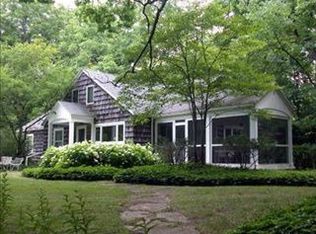 14288 Lakeshore Rd, Lakeside, MI 49116