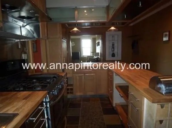 68-12 Burns Street image 1 of 15