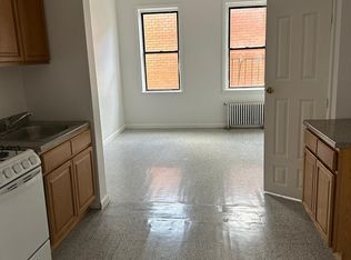497 E 156th St APT 3C, Bronx, NY 10455
