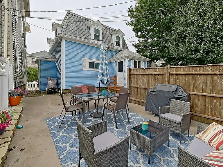 36 Dixon St — Photo 29