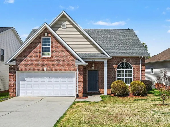 255 19th Ave SE, Hickory, NC 28602