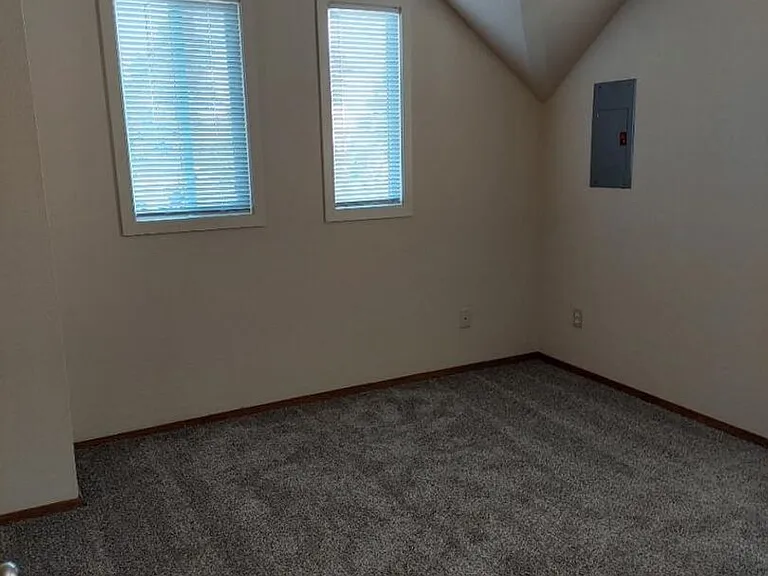 3058 63rd Ave SW — Photo 5