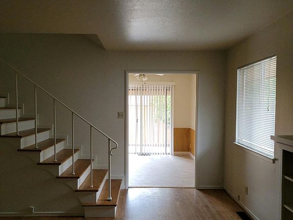 2nd image of 3210 Freeport Blvd