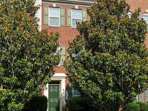 3rd image of 12609 Terranova Ln