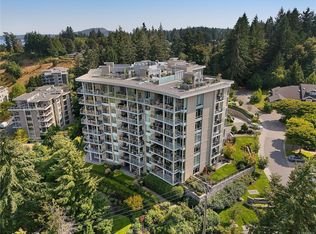 5388 Hill Rise Ter #202, Saanich, BC V8Y 3K3