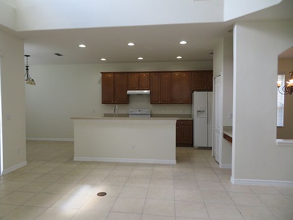 5th image of 13144 Hatherton Cir