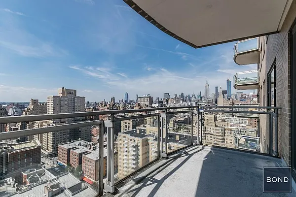 Rented by Bond New York | media 10