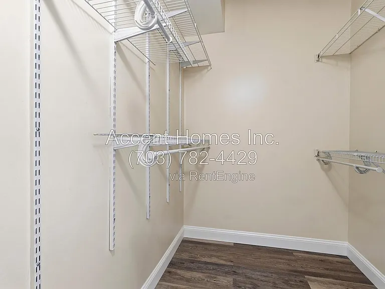 10299 Wimbledon Pl — Photo 20