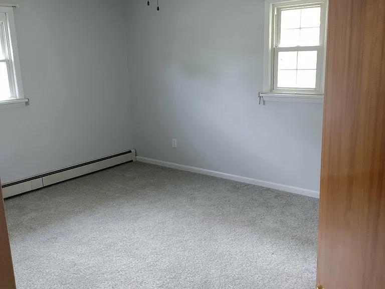 724 Seminole Rd — Photo 13