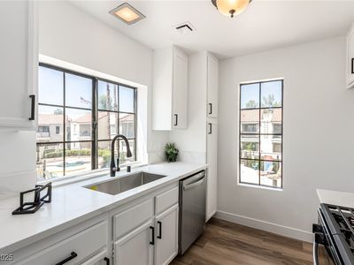 4830 Nara Vista Way UNIT 201, Spring Valley, NV, 89103