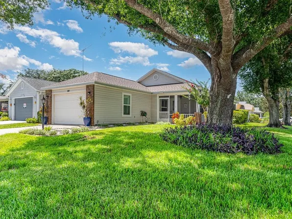 4525 Eaglewood Dr, Leesburg, FL 34748