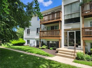2250 Coach Dr APT E, Dayton, OH 45440