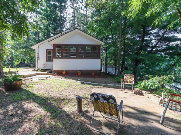 N3723 Emerald Ln, Wautoma, WI 54982